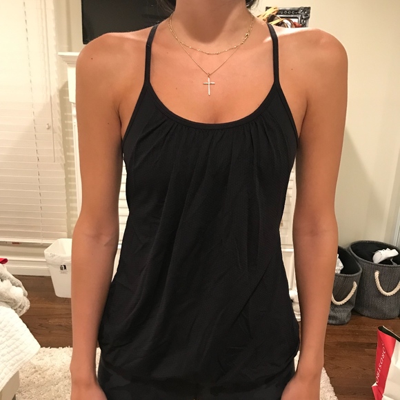 BLACK LULULEMON Tank Top – SZ 4 - Picture 2 of 7